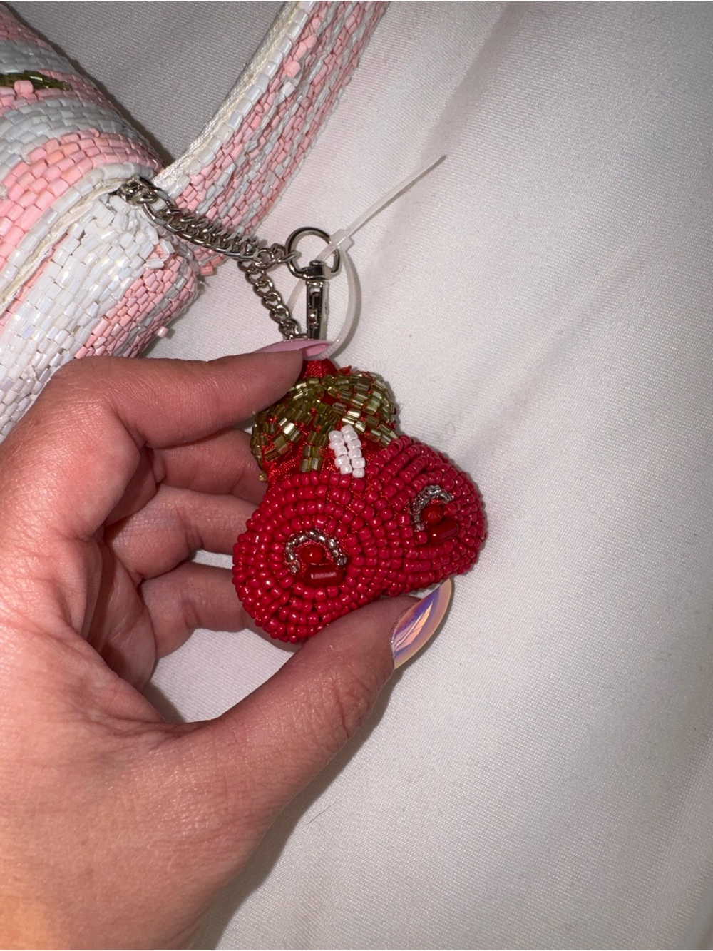 Cherry Beaded Shoulder Bag Handmade in India New With Tags - Picture 4 of 10